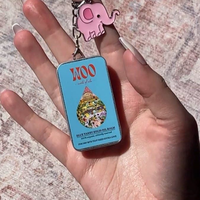 WOO™ Blue Tansy Solid Oil Balm video