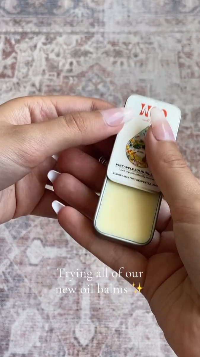 WOO™ Pineapple Solid Oil Balm video